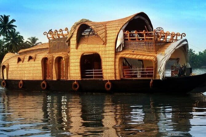Explore Kerala Backwater Tour 4 Night 5 Days - The Sum Up