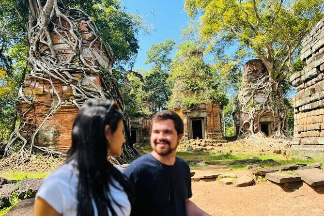 Explore Koh Ker Pyramid Temple With Beng Mealea Photography Tours - An In-Depth Look at the Tour