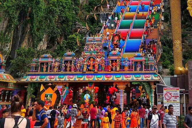 Explore Kuala Lumpur Transit Tour - Batu Caves