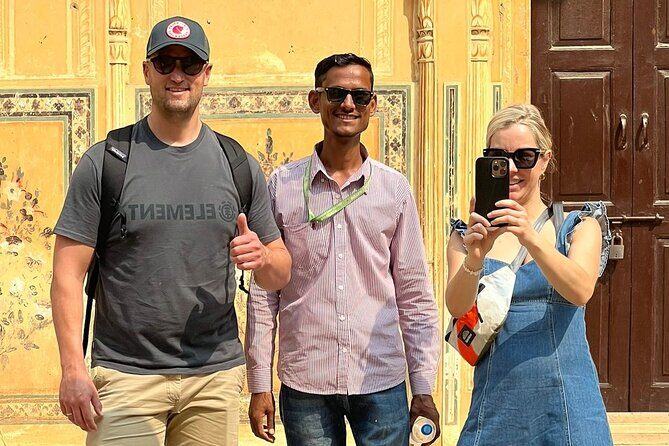 Explore Local Experience Jaipur Sightseeing Tour by Car + Guide - A Deep Dive into the Jaipur Sightseeing Tour