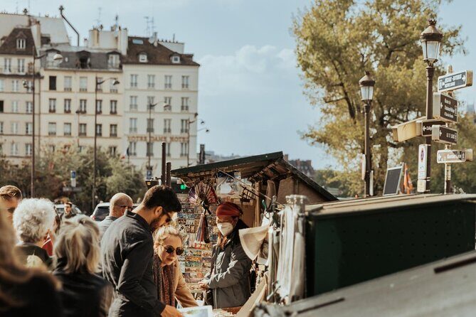 Explore Lourdes in 60 minutes with a Local - Key Points