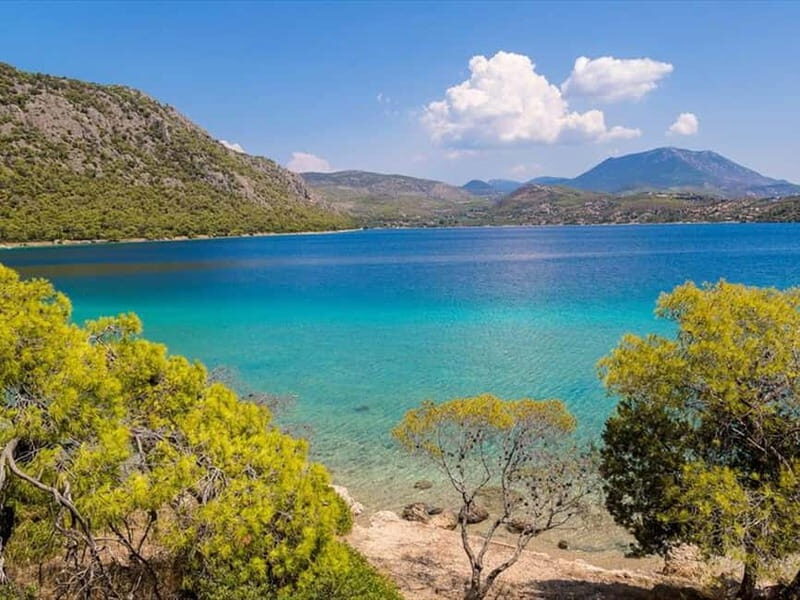 Explore Loutraki & Lake Vouliagmeni: Nature and Relaxation - Key Points