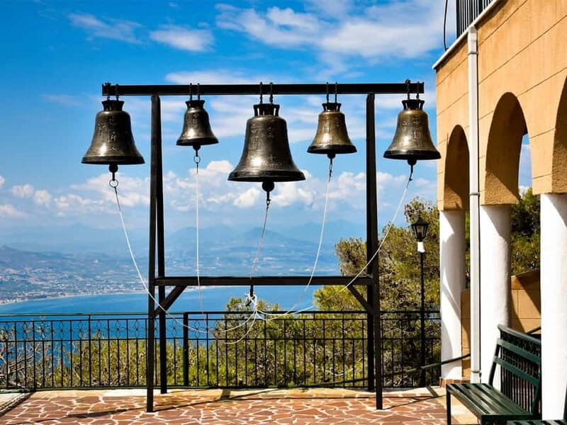 Explore Loutraki & Lake Vouliagmeni: Nature and Relaxation - FAQ