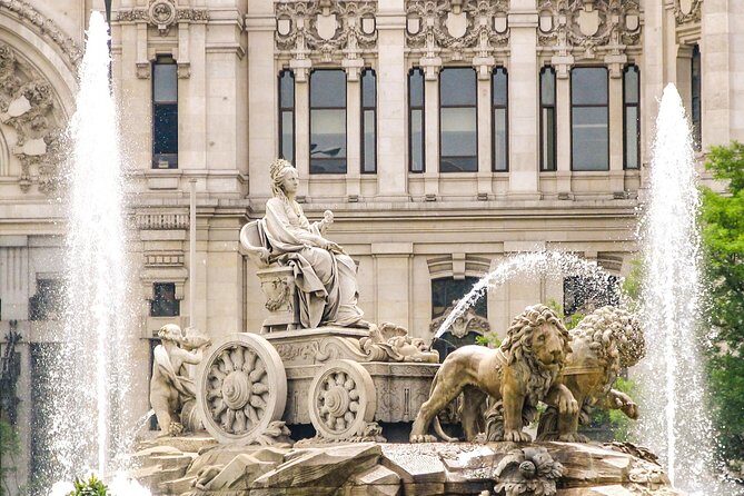 Explore Madrid in 90 minutes with a Local - Who is This Tour Best Suited For?