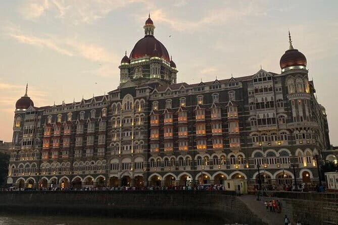 Explore Mumbai Iconic Landmarks and Hidden Gems - A Detailed Look at the Mumbai Private Sightseeing Tour