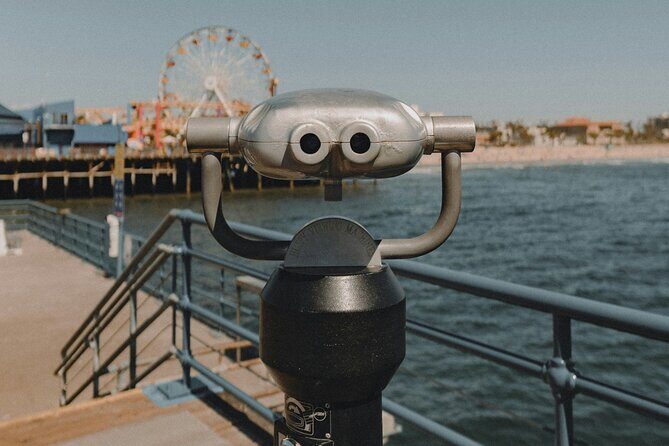 Explore Muscle Beach Venice Canals on Los Angeles Bike Tour - The Sum Up
