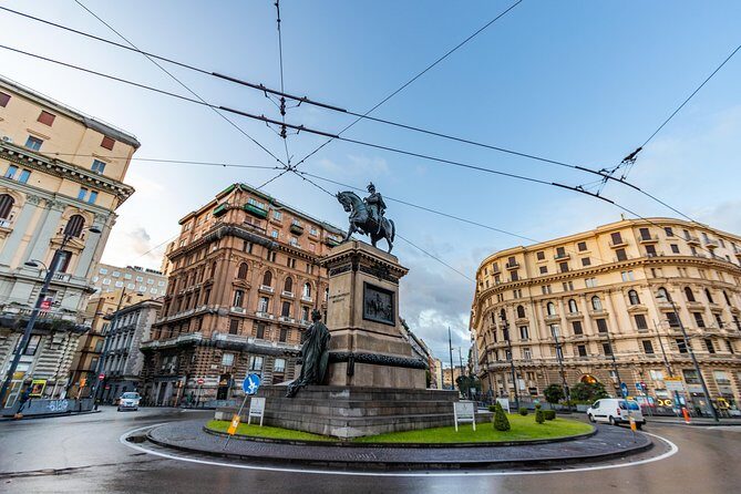 Explore Naples in 60 minutes with a Local - Who Is This Tour Best For?