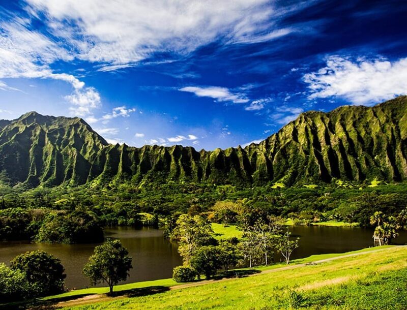 Explore Oahu in a Polaris Slingshot - Key Points