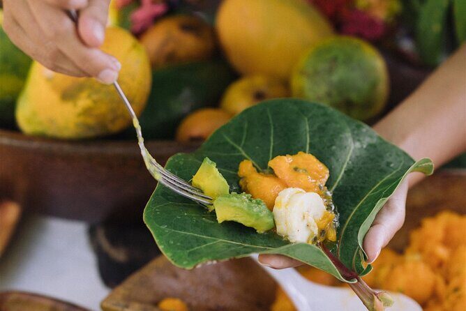 Explore old-fashioned Polynesian life and prepare a local meal - Practical Details and What to Expect