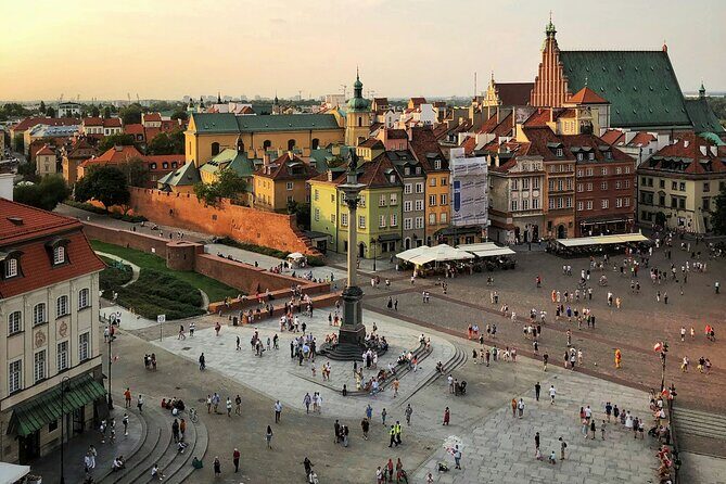 Explore Old town Warsaw with student of Art: Private Tour - A Walk Through Warsaw’s Artistic and Historic Landmarks