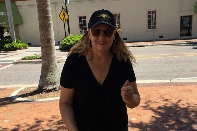 Explore Pensacola with a Unique Scavenger Hunt by Crazy Dash - The Guides and Support