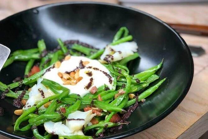 Explore San Sebastiáns History & Taste Its Flavors at Lunch - The Benefits of a Guided Pintxos Tour