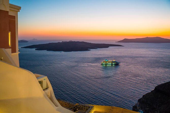Explore Santorini with a Local - 4 Hours Private Tour - The Sum Up