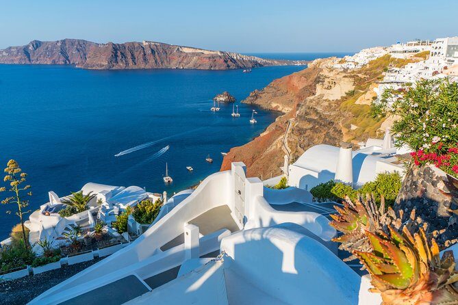 Explore Santorini with a Local Private Driver - An In-Depth Look at the Experience