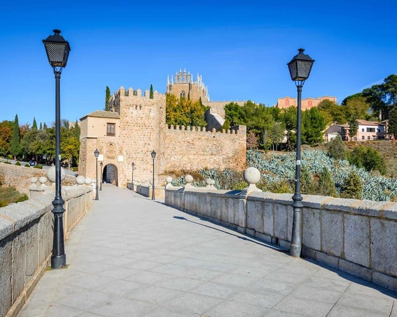 Explore Segovia, Toledo & Alcazar on Madrid Day Trip - A Deep Dive into the Tour Experience