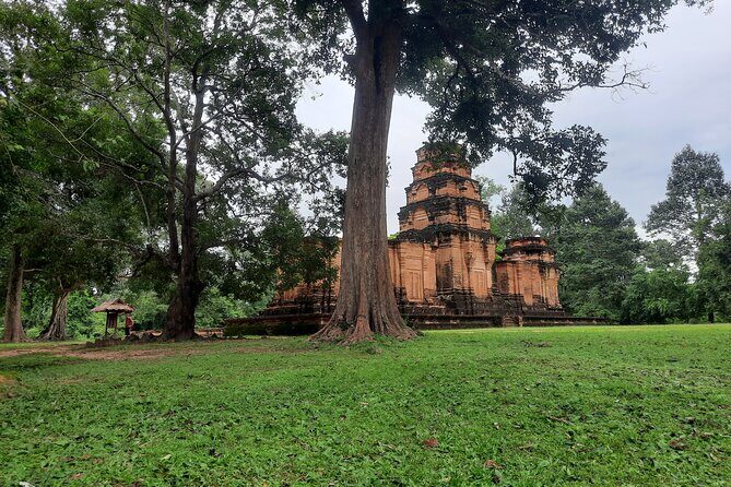 Explore Siem Reap Angkor Wat Complex by Car - Key Points