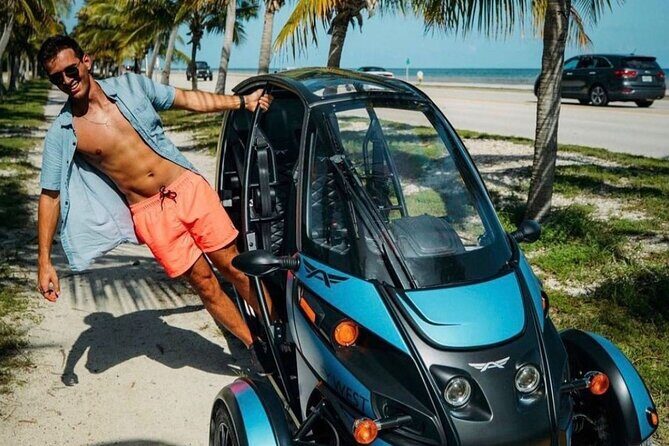 Explore SRQ and Lido Key in an Arcimoto (electric FUV) - A Closer Look at the Sarasota Arcimoto Tour