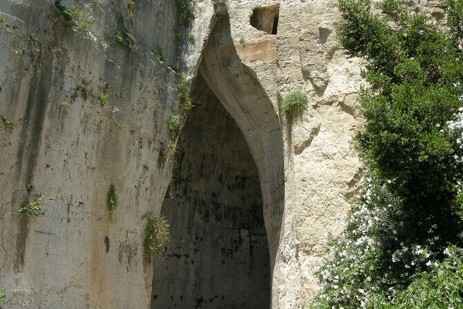 Explore Syracuse and its Archaeological Park from Taormina - A Deep Dive Into the Syracuse Day Trip