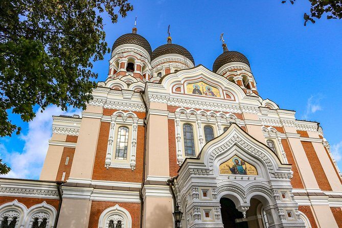 Explore Tallinns Art and Culture with a Local - An In-Depth Look at the Art and Cultural Tour