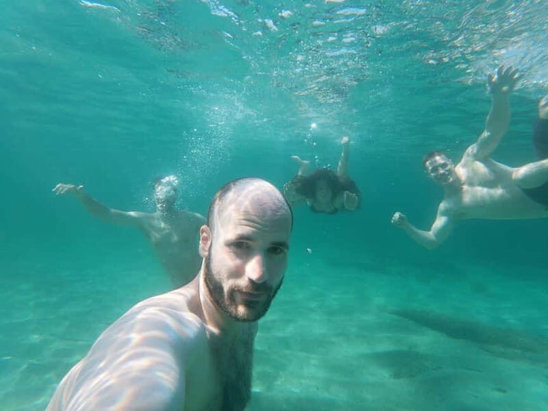 Explore the Athenian Riviera with food and wine - An In-Depth Look at the Experience