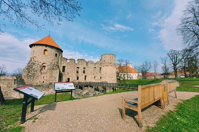 Explore the Baltics: Riga- Tallinn / Tallinn - Riga Daytrip - Key Points