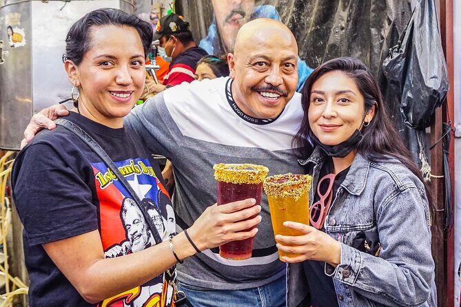 Explore the Barrio Bravo of Tepito with local guides - The Historic Parish of San Francisco de Asís