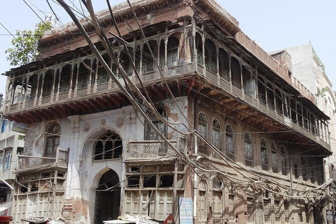 Explore the Culturalism and Glory of Amritsar - Who Should Book This Tour?