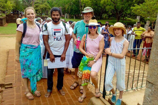 Explore the History Of Anuradhapura in a Private Guided Tour - Discovering Anuradhapura: What to Expect