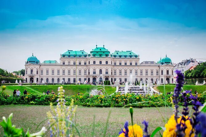 Explore the Instaworthy Spots of Vienna with a Local - The Value Proposition