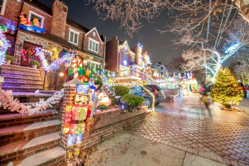 Explore the Magic of Christmas Lights in NYC's Dyker Heights - A Closer Look at the Experience