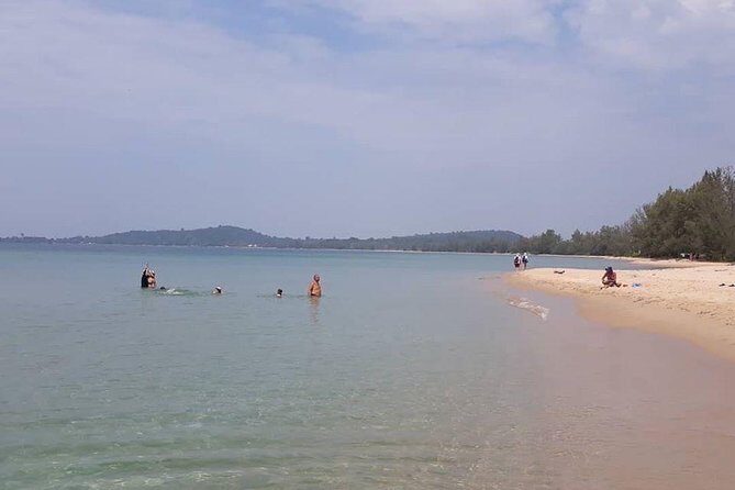 Explore the north of Phu Quoc island by Classical US Army Jeeps - Deep Dive into the Phu Quoc Jeep Tour Experience