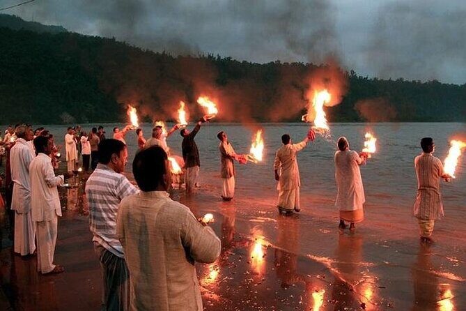 Explore The Spiritual Side Of Rishikesh With Lunch - What makes this tour stand out?