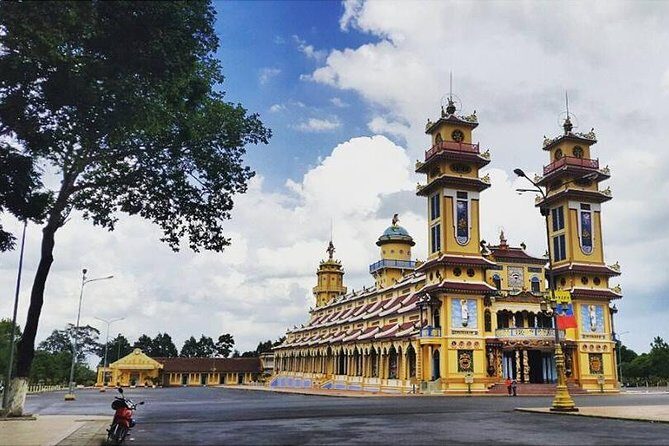 Explore Truly Local Culture at Cao Dai Holy See - Private Daytour - A Deep Dive into the Cao Dai Holy See Private Day Tour