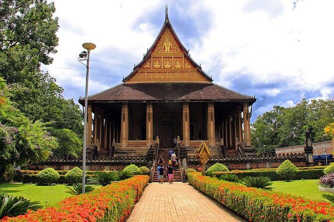 Explore Vientiane and Local Villages Biking Tour - A Thorough Breakdown of the Itinerary