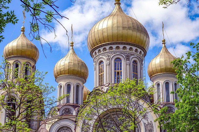 Explore Vilnius Art and Culture with a Local - A Closer Look at the Itinerary