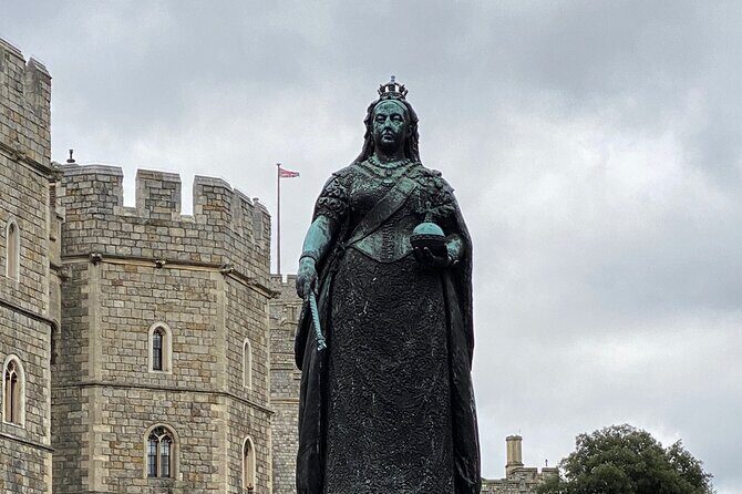 Explore Windsor Castle and Hampton Court Palace - FAQs