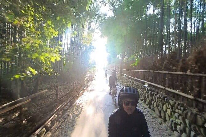 Exploring Arashiyama in a small group? E-bike tour is perfect! - FAQ