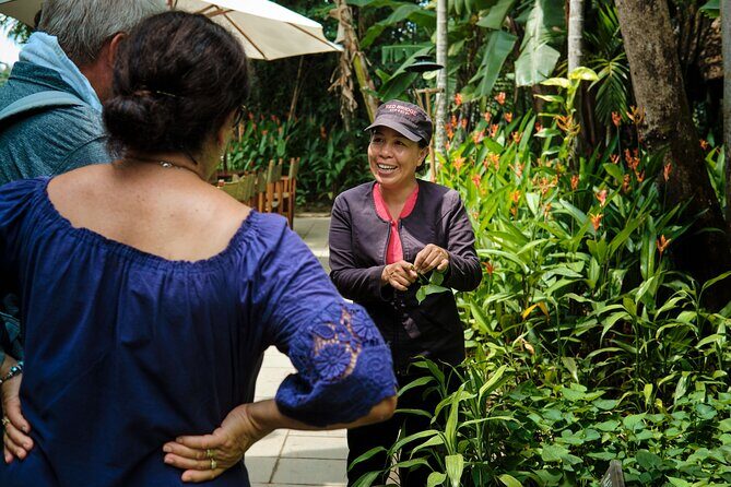 Exploring Hoi An Ancient Town & Enjoy The Best Food - Is It Worth the Price?