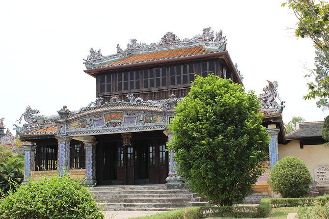Exploring Hue Imperial City, Tu Duc tomb and Thien Mu pagoda With lunch - A Full-Day Journey into Hue’s Heritage