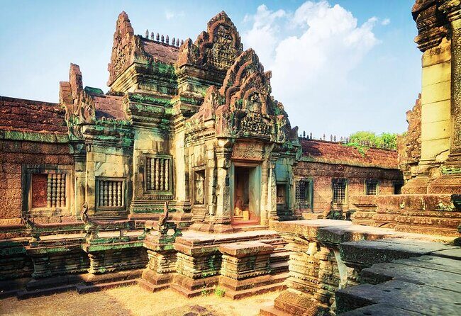 Exploring the Mystical Temples of Banteay Srei and Beng Mealea - Key Points