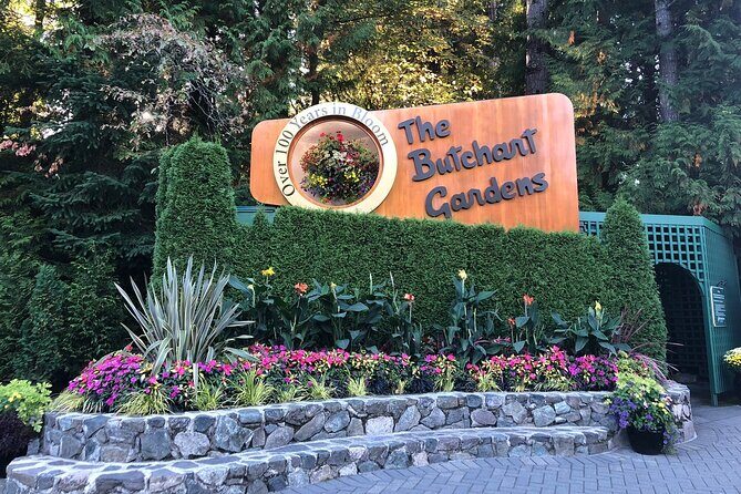 Express Shuttle to The Butchart Gardens and Saturday Fireworks - In-Depth Review of the Tour Experience