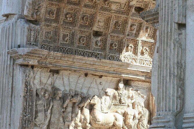 External Tour of the Colosseum - An In-Depth Look at the Exterior Tour of the Colosseum