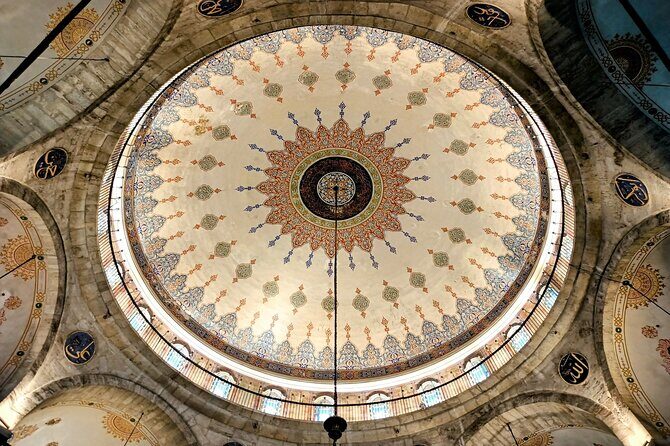 Eyüp Sultan Mosque and Eyüp District Istanbul Walking Tour - Exploring the Heart of Islamic Istanbul