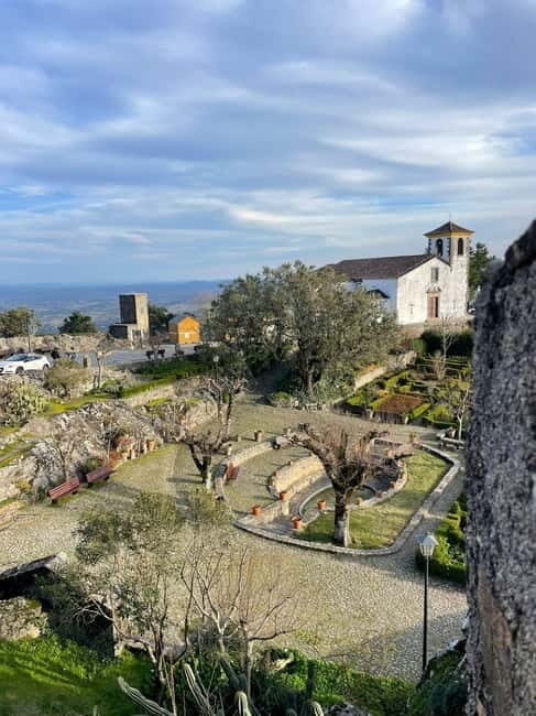 EzRaider Ride: Explore Marvão in 1 Hour - Key Points