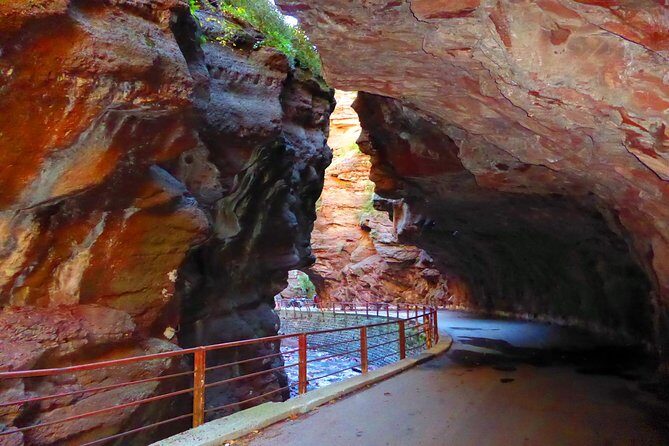Fabulous Red Canyon and Entrevaux Private Full day Tour - Key Points