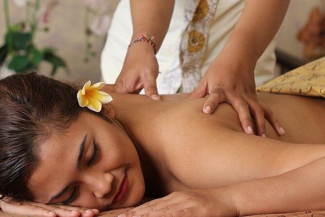 Facial treatment + Balinese massage at Bali Luxury Spa - Key Points
