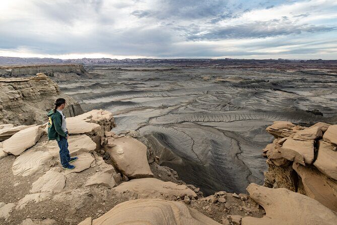 Factory Butte and Moonscape Overlook Guided Tour - Why This Tour Works So Well