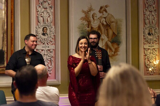 Fado Concert in one of Porto's most beautiful houses! - FAQs