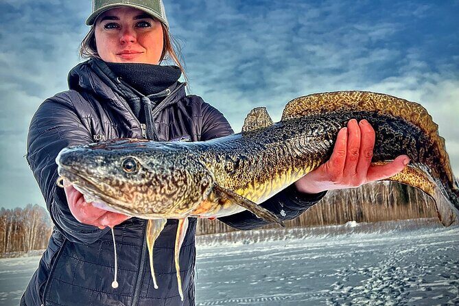 Fairbanks Aurora Viewing and Ice Fishing Tour - Considerations for Travelers