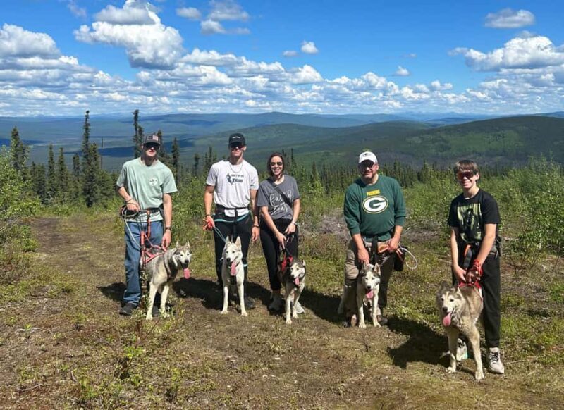 Fairbanks: Husky Hiking Tour - An Honest Look at the Husky Hiking Tour